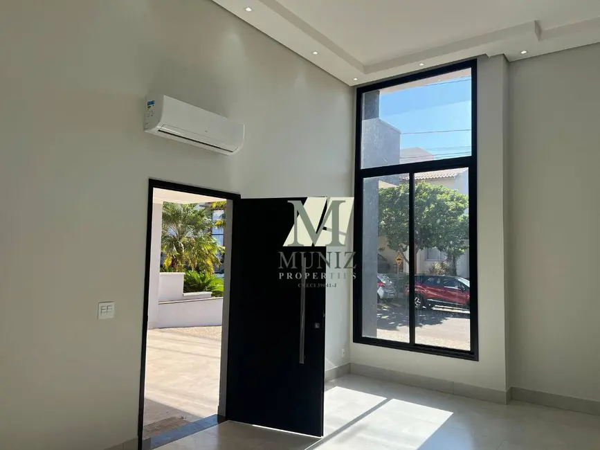 Casa de Condomínio com 3 quartos à venda, 300m2 em Parque Brasil 500, Paulinia - SP - imagem 2 Foto 2 de Casa de Condomínio com 3 quartos à venda, 300m2 em Parque Brasil 500, Paulinia - SP