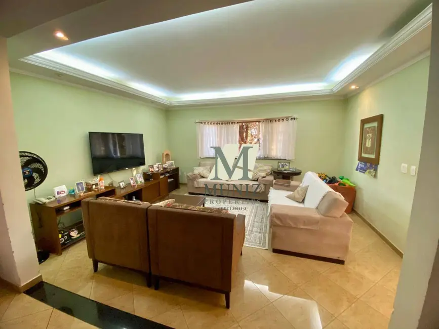 Foto 1 de Casa de Condomínio com 4 quartos à venda, 275m2 em Paulinia - SP