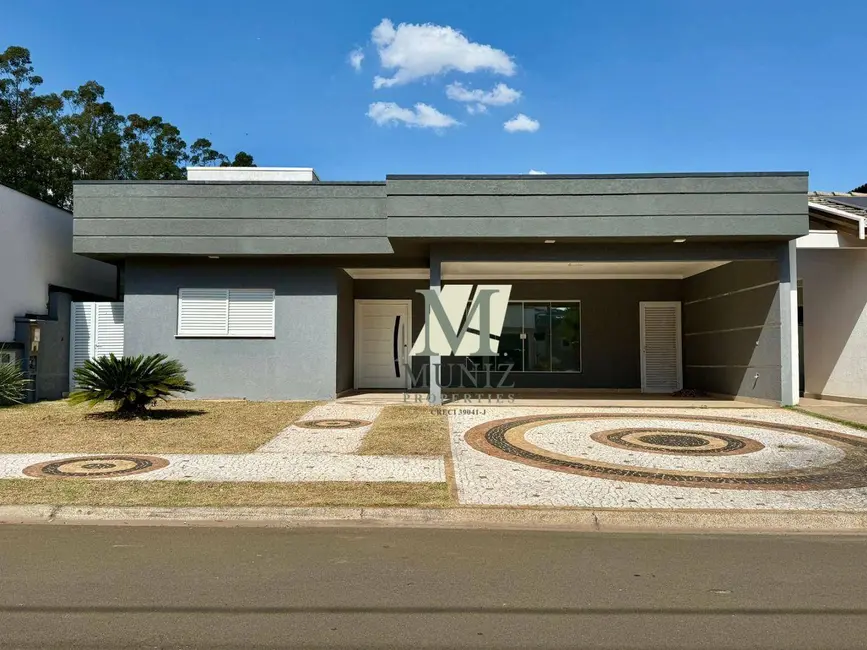 Foto 1 de Casa de Condomínio com 3 quartos à venda e para alugar, 455m2 em Jardim de Itapoan, Paulinia - SP