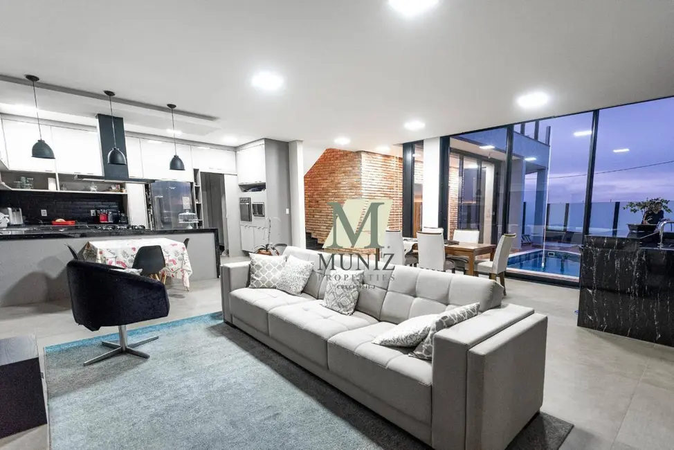 Casa de Condomínio com 4 quartos à venda, 440m2 em Paulinia - SP - imagem 4 Foto 4 de Casa de Condomínio com 4 quartos à venda, 440m2 em Paulinia - SP