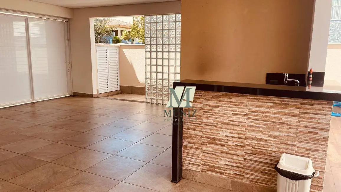 Foto 3 de Casa de Condomínio com 3 quartos à venda, 397m2 em Paulinia - SP