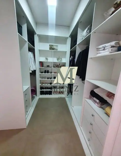 Casa de Condomínio com 3 quartos à venda, 455m2 em Jardim de Itapoan, Paulinia - SP - imagem 8 Foto 8 de Casa de Condomínio com 3 quartos à venda, 455m2 em Jardim de Itapoan, Paulinia - SP