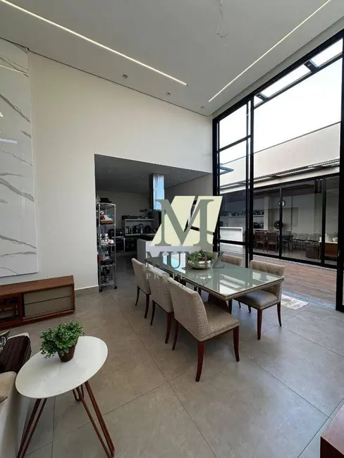 Foto 2 de Casa de Condomínio com 3 quartos à venda, 440m2 em Jardim Ypê, Paulinia - SP