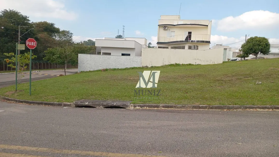 Foto 1 de Terreno / Lote à venda, 477m2 em Bairro do Grama, Cacapava - SP