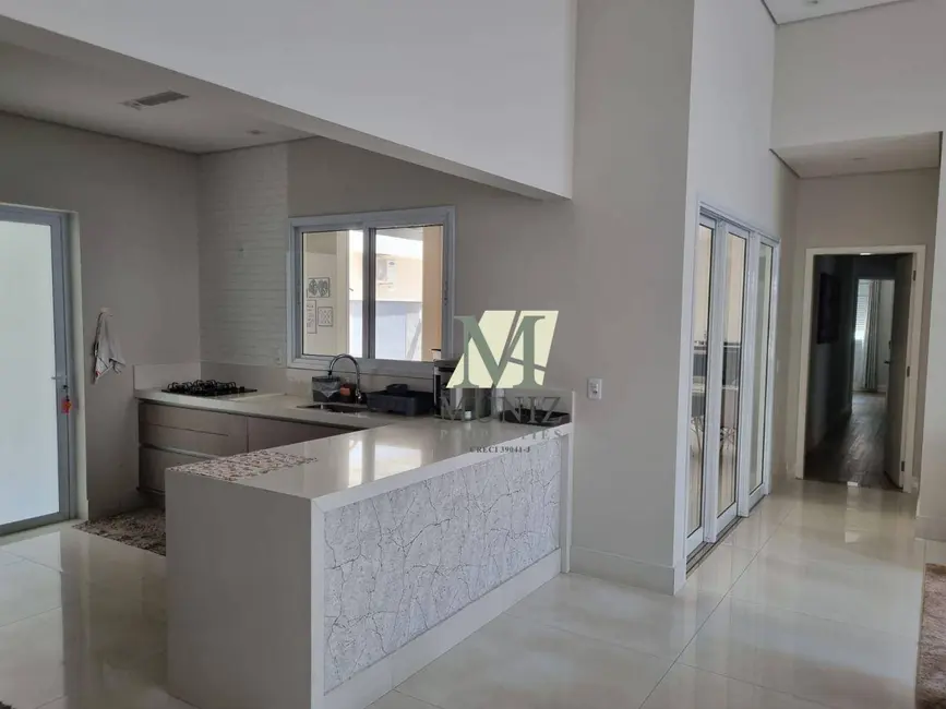 Casa de Condomínio com 3 quartos à venda, 455m2 em Jardim de Itapoan, Paulinia - SP - imagem 3 Foto 3 de Casa de Condomínio com 3 quartos à venda, 455m2 em Jardim de Itapoan, Paulinia - SP