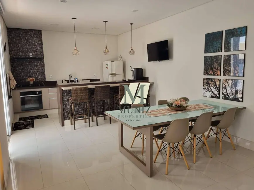 Casa de Condomínio com 3 quartos à venda, 455m2 em Jardim de Itapoan, Paulinia - SP - imagem 2 Foto 2 de Casa de Condomínio com 3 quartos à venda, 455m2 em Jardim de Itapoan, Paulinia - SP