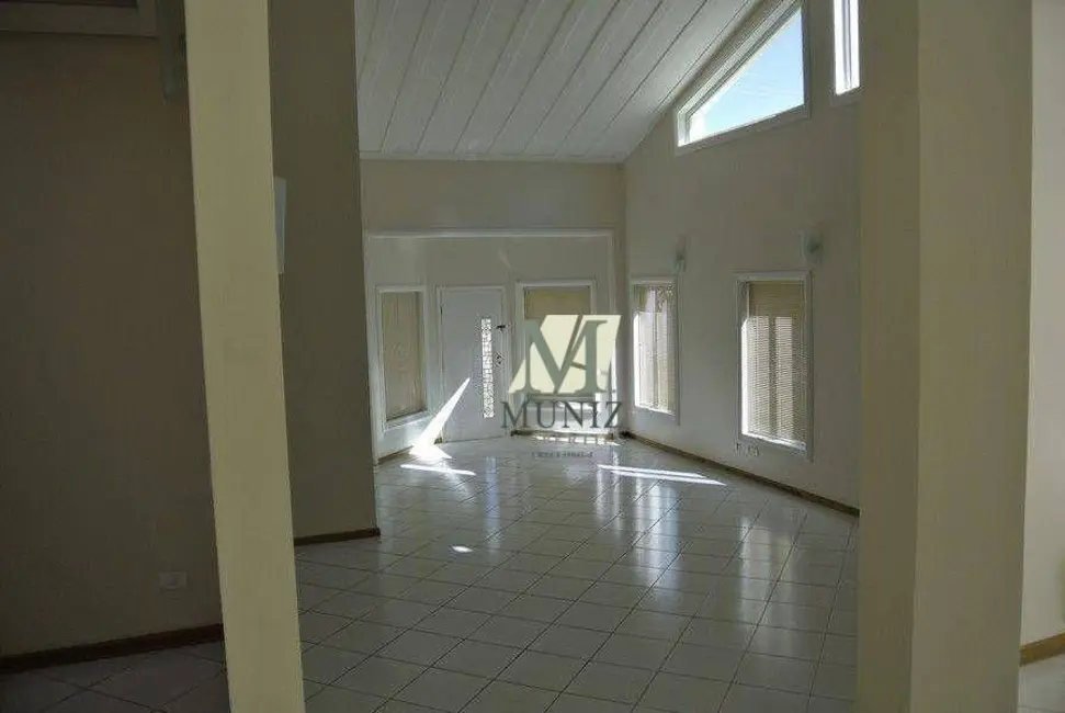 Casa de Condomínio com 4 quartos para alugar, 731m2 em Campinas - SP - imagem 5 Foto 5 de Casa de Condomínio com 4 quartos para alugar, 731m2 em Campinas - SP