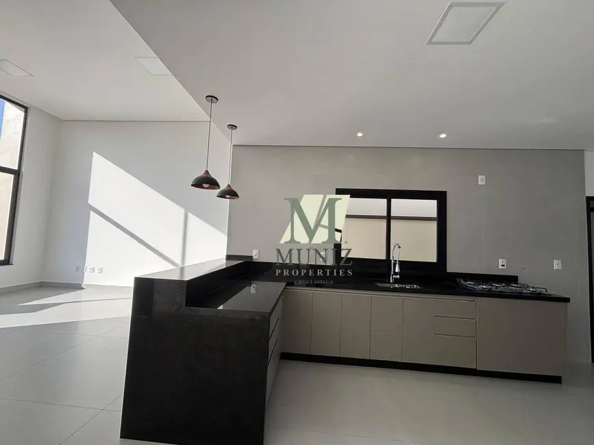 Casa de Condomínio com 3 quartos à venda, 300m2 em Parque Brasil 500, Paulinia - SP - imagem 8 Foto 8 de Casa de Condomínio com 3 quartos à venda, 300m2 em Parque Brasil 500, Paulinia - SP