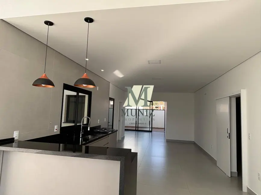 Casa de Condomínio com 3 quartos à venda, 300m2 em Parque Brasil 500, Paulinia - SP - imagem 4 Foto 4 de Casa de Condomínio com 3 quartos à venda, 300m2 em Parque Brasil 500, Paulinia - SP