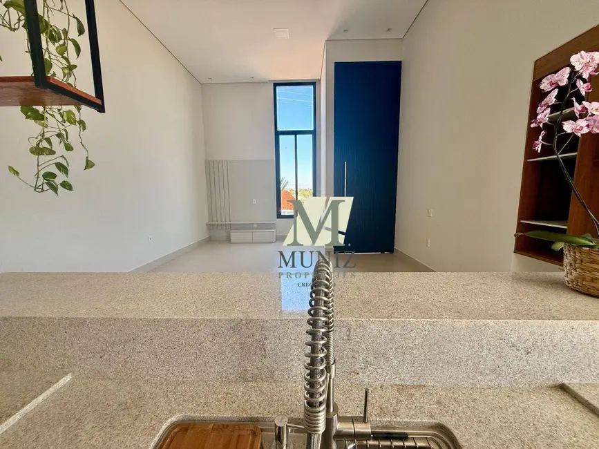 Foto 3 de Casa de Condomínio com 3 quartos à venda, 300m2 em Parque Brasil 500, Paulinia - SP