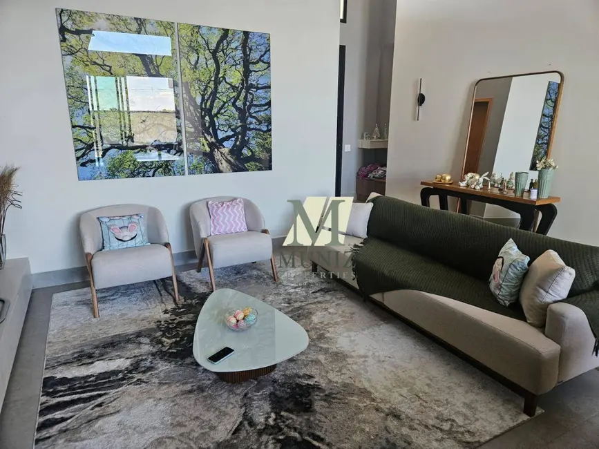 Foto 1 de Casa de Condomínio com 3 quartos à venda, 300m2 em Parque Brasil 500, Paulinia - SP