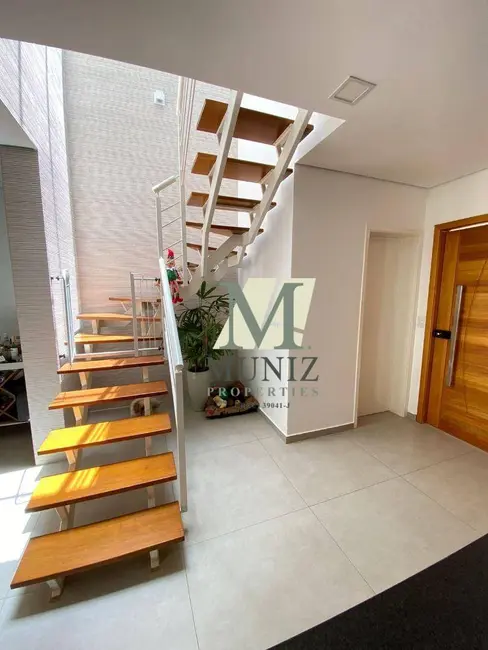 Casa de Condomínio com 3 quartos à venda, 150m2 em Nova Veneza, Paulinia - SP - imagem 5 Foto 5 de Casa de Condomínio com 3 quartos à venda, 150m2 em Nova Veneza, Paulinia - SP