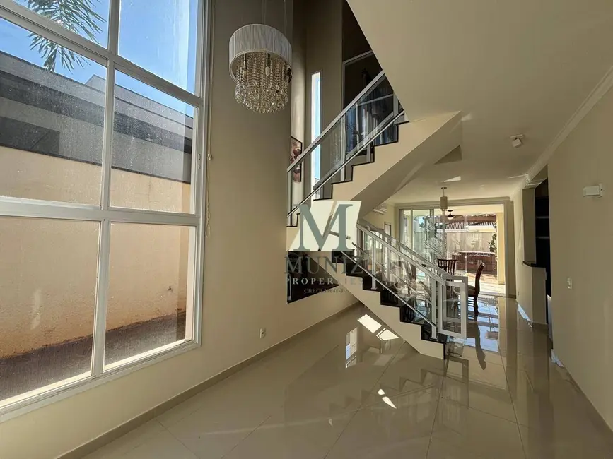 Foto 1 de Casa com 3 quartos à venda, 390m2 em Paulinia - SP