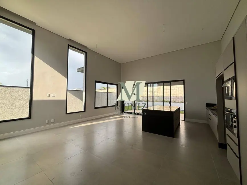 Casa de Condomínio com 3 quartos à venda, 320m2 em Jardim Ypê, Paulinia - SP - imagem 5 Foto 5 de Casa de Condomínio com 3 quartos à venda, 320m2 em Jardim Ypê, Paulinia - SP