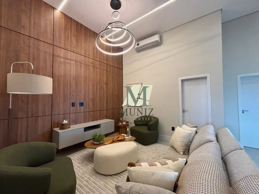 Foto 2 de Casa de Condomínio com 3 quartos para alugar, 300m2 em Boa Esperança, Paulinia - SP