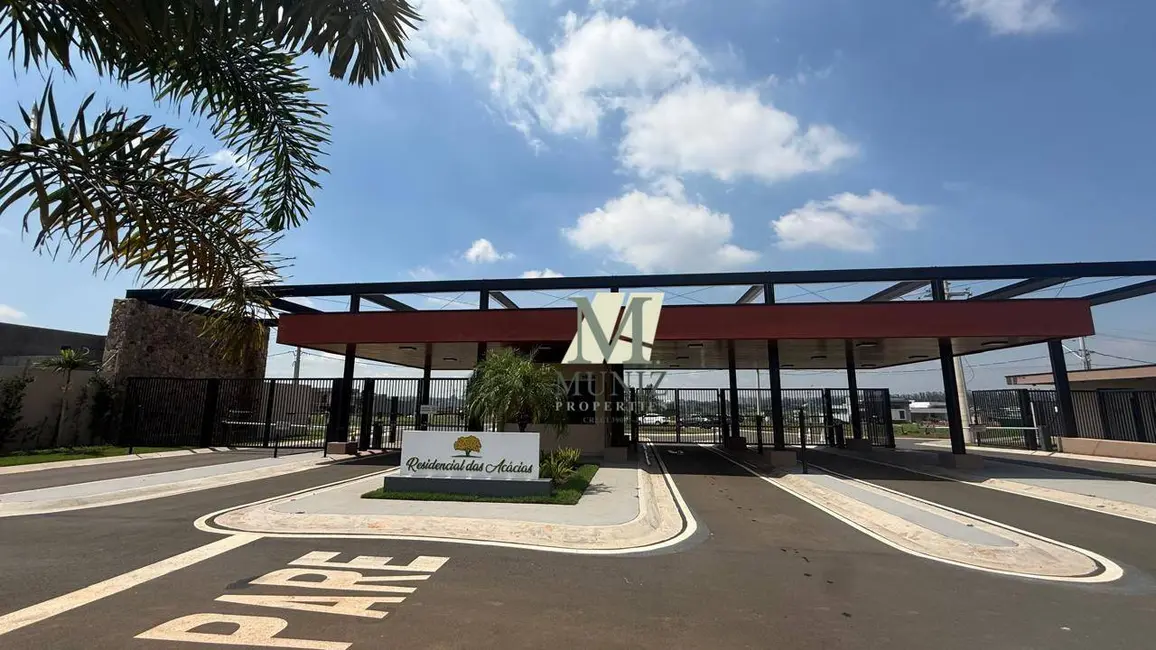 Foto 1 de Terreno / Lote à venda, 305m2 em Boa Esperança, Paulinia - SP