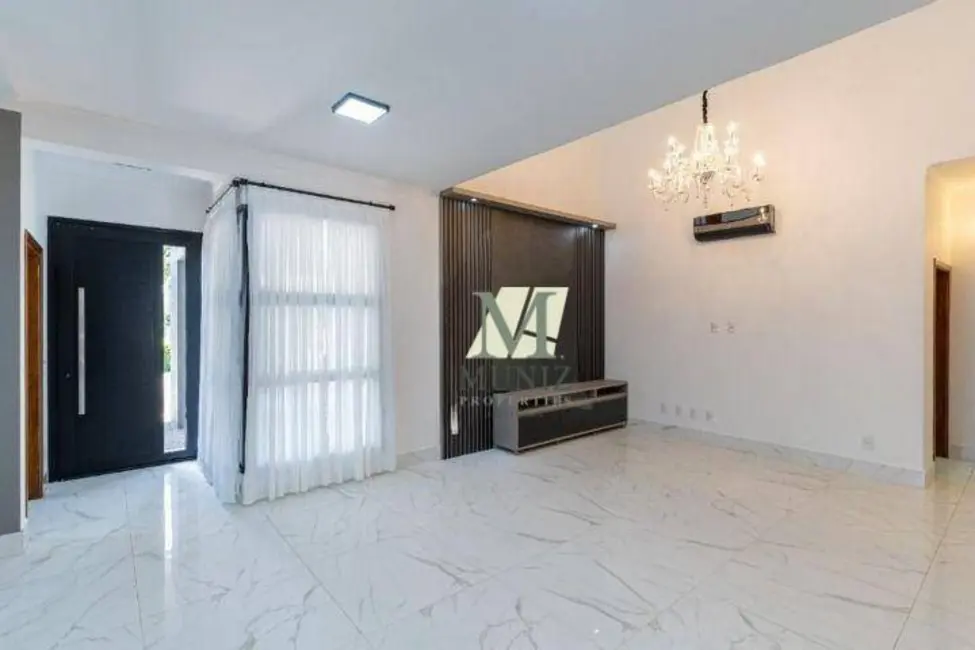 Casa de Condomínio com 4 quartos à venda e para alugar, 462m2 em Paulinia - SP - imagem 8 Foto 8 de Casa de Condomínio com 4 quartos à venda e para alugar, 462m2 em Paulinia - SP