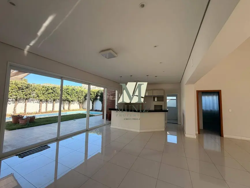 Casa de Condomínio com 3 quartos à venda e para alugar, 450m2 em Parque Brasil 500, Paulinia - SP - imagem 3 Foto 3 de Casa de Condomínio com 3 quartos à venda e para alugar, 450m2 em Parque Brasil 500, Paulinia - SP
