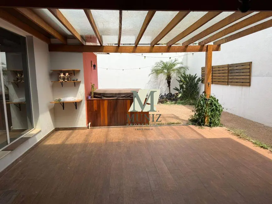 Foto 4 de Casa de Condomínio com 3 quartos à venda e para alugar, 390m2 em Paulinia - SP