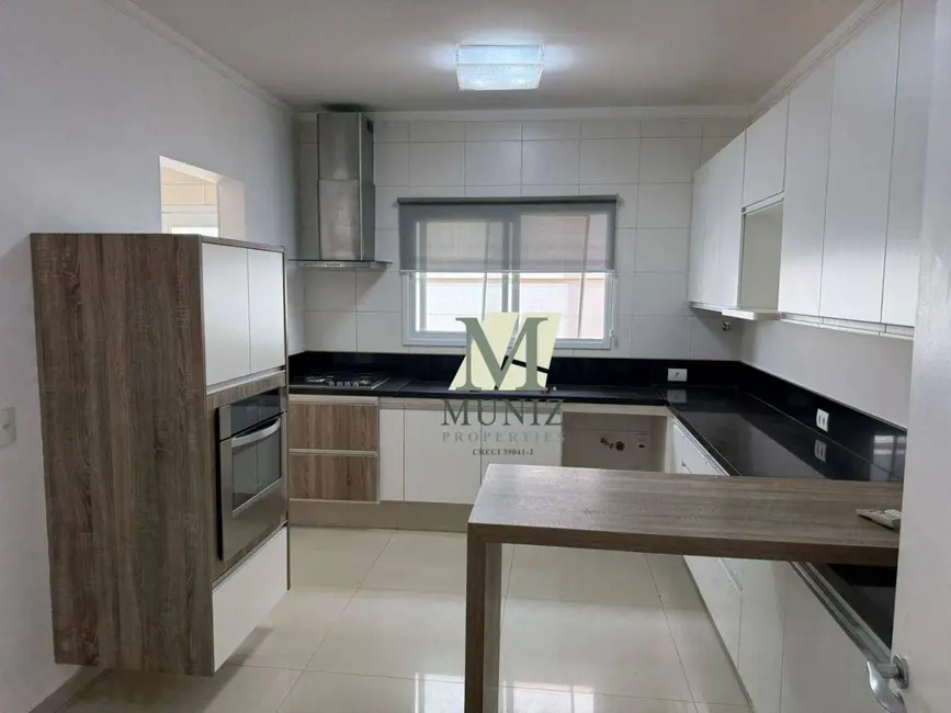 Foto 3 de Casa de Condomínio com 3 quartos à venda e para alugar, 390m2 em Paulinia - SP