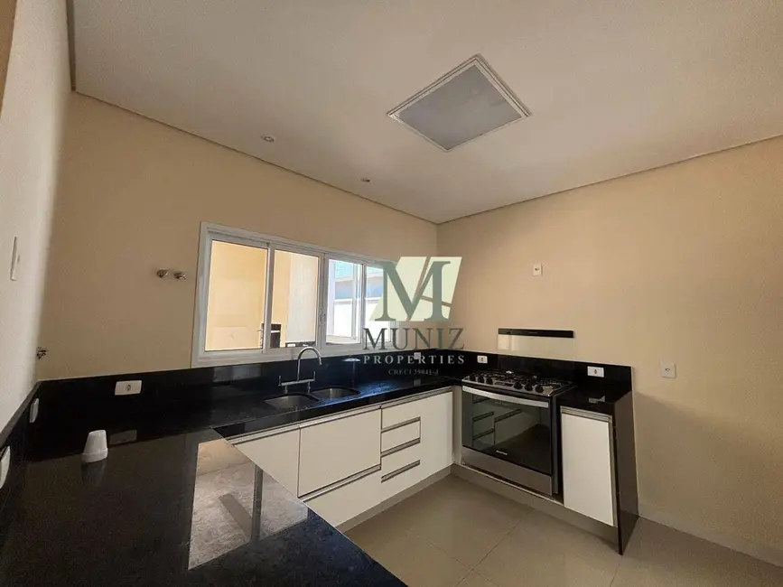 Foto 5 de Casa de Condomínio com 3 quartos para alugar, 455m2 em Jardim de Itapoan, Paulinia - SP
