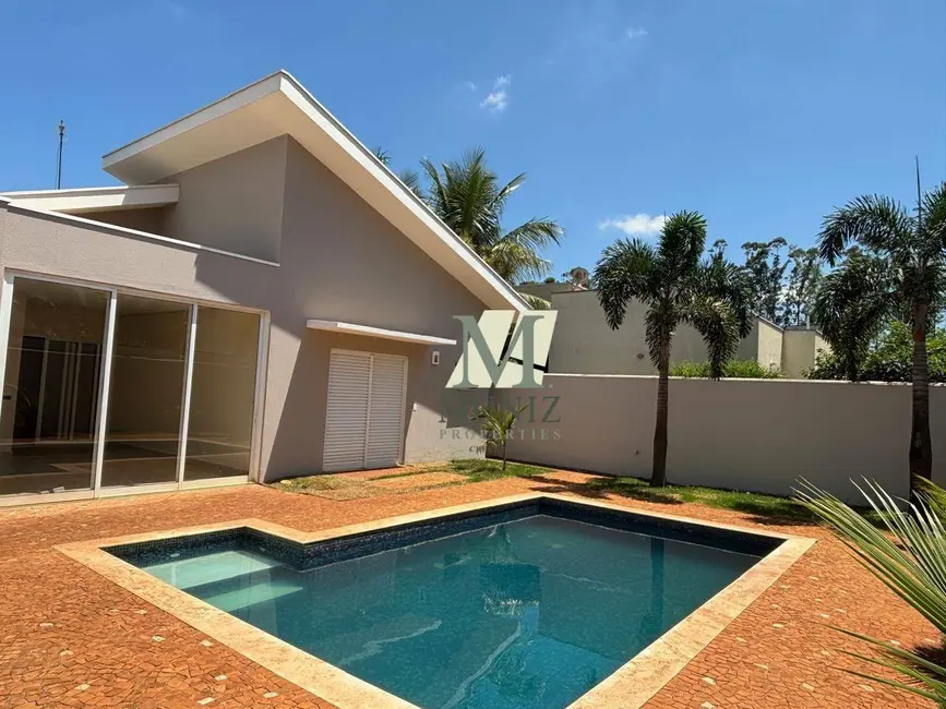 Foto 2 de Casa de Condomínio com 3 quartos para alugar, 455m2 em Jardim de Itapoan, Paulinia - SP