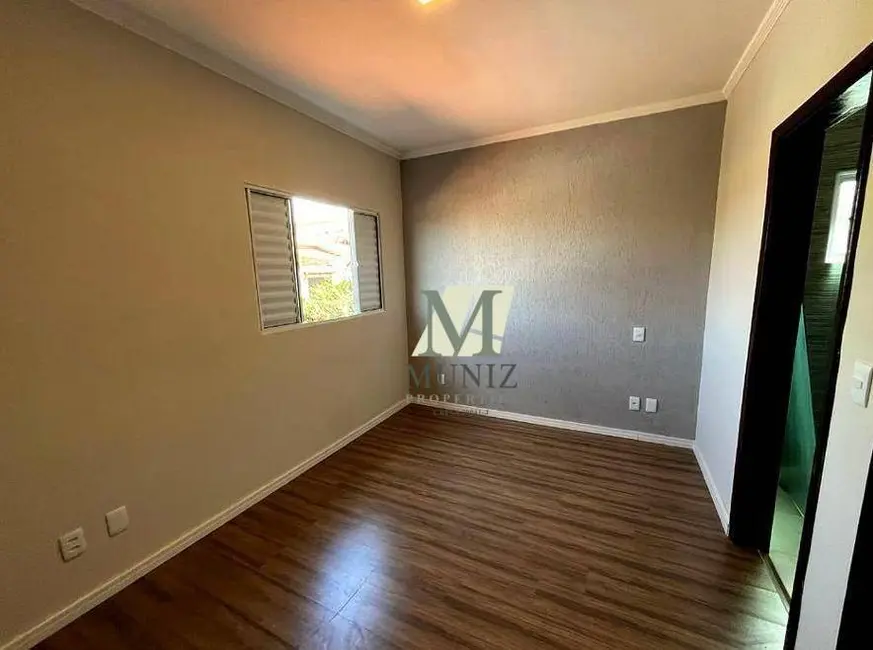 Foto 8 de Casa com 3 quartos à venda, 200m2 em Alto de Pinheiros, Paulinia - SP