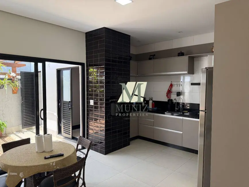 Foto 3 de Casa de Condomínio com 2 quartos à venda, 250m2 em Parque Brasil 500, Paulinia - SP