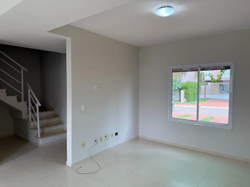 Foto 4 de Casa de Condomínio com 3 quartos para alugar, 278m2 em Parque Brasil 500, Paulinia - SP