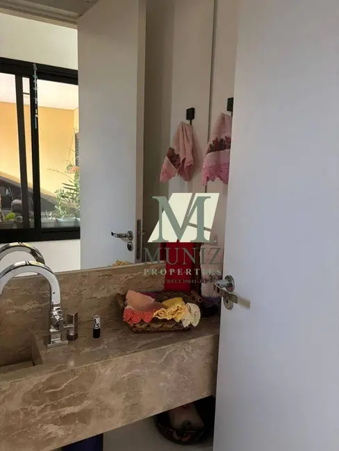 Casa de Condomínio com 3 quartos à venda e para alugar, 251m2 em Parque Brasil 500, Paulinia - SP - imagem 9 Foto 9 de Casa de Condomínio com 3 quartos à venda e para alugar, 251m2 em Parque Brasil 500, Paulinia - SP
