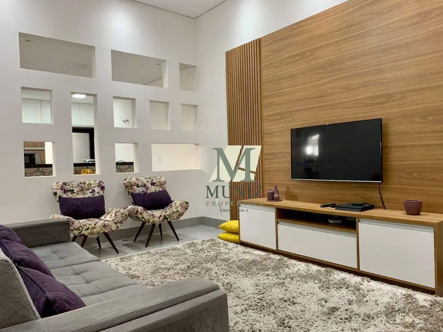 Casa de Condomínio com 3 quartos à venda, 384m2 em Jardim Ypê, Paulinia - SP - imagem 2 Foto 2 de Casa de Condomínio com 3 quartos à venda, 384m2 em Jardim Ypê, Paulinia - SP
