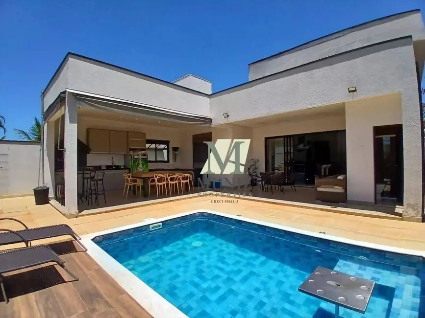 Foto 3 de Casa de Condomínio com 3 quartos para alugar, 390m2 em Parque Brasil 500, Paulinia - SP