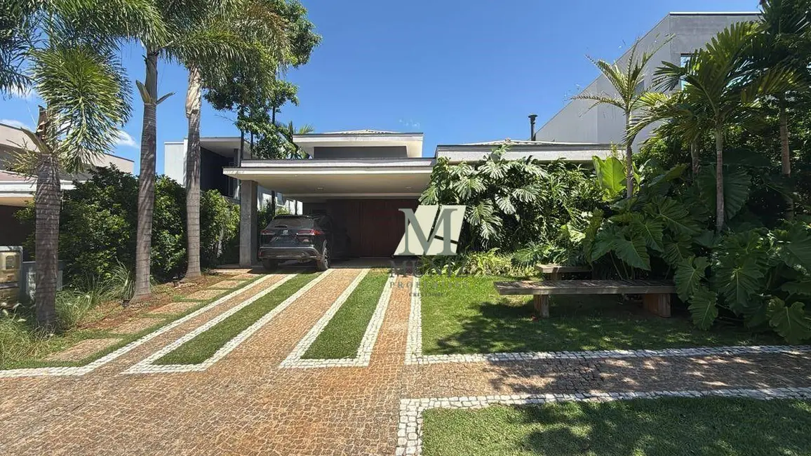 Casa de Condomínio com 3 quartos para alugar, 400m2 em Paulinia - SP - imagem 1 Foto 1 de Casa de Condomínio com 3 quartos para alugar, 400m2 em Paulinia - SP