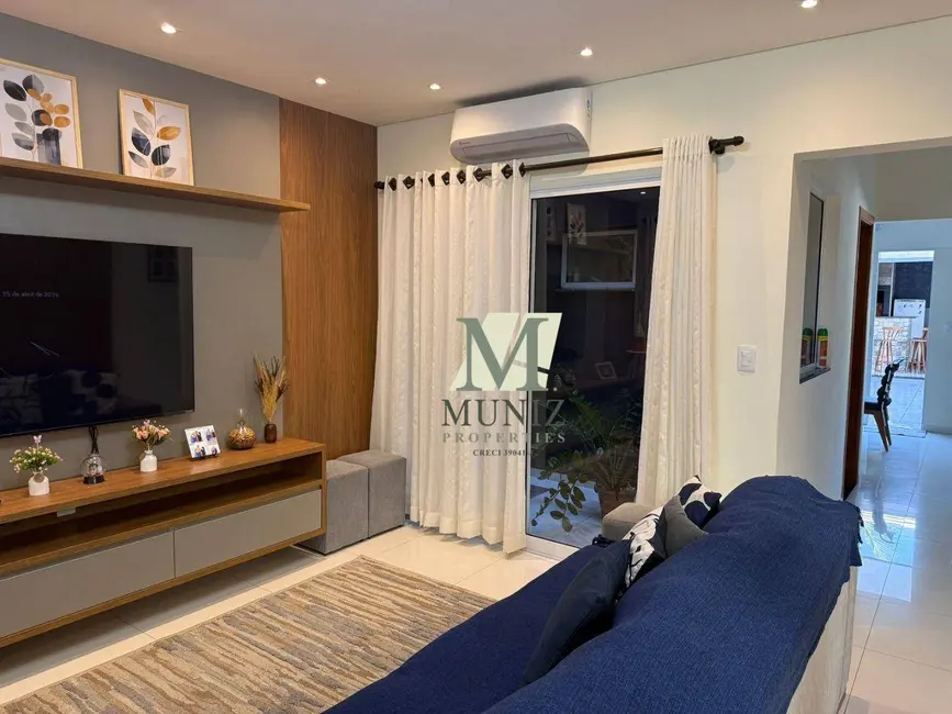 Foto 2 de Casa de Condomínio com 4 quartos à venda, 300m2 em João Aranha, Paulinia - SP