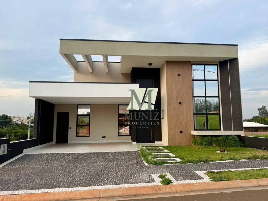 Foto 1 de Casa de Condomínio com 3 quartos à venda, 300m2 em Boa Esperança, Paulinia - SP