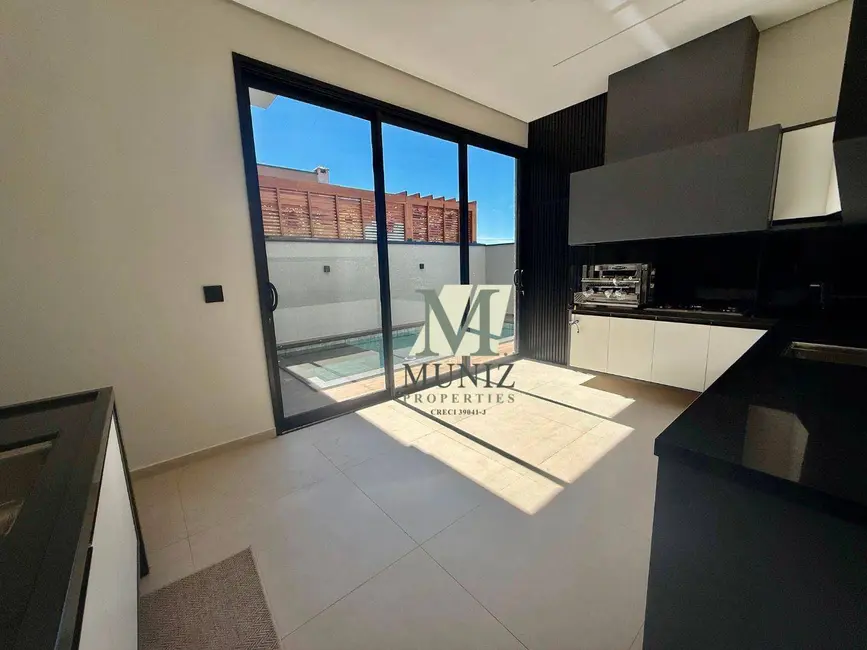 Casa de Condomínio com 3 quartos à venda, 222m2 em Parque Brasil 500, Paulinia - SP - imagem 4 Foto 4 de Casa de Condomínio com 3 quartos à venda, 222m2 em Parque Brasil 500, Paulinia - SP