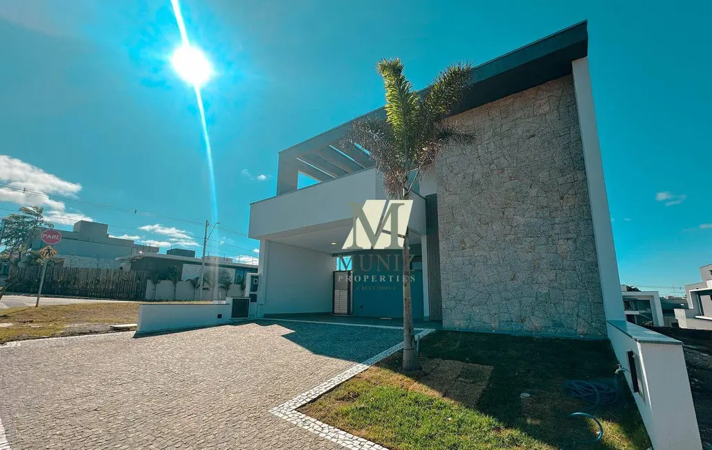 Foto 3 de Casa de Condomínio com 3 quartos à venda, 300m2 em Parque Brasil 500, Paulinia - SP