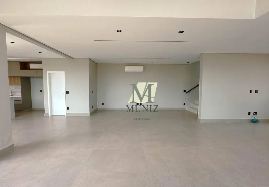 Casa de Condomínio com 3 quartos à venda, 300m2 em Parque Brasil 500, Paulinia - SP - imagem 6 Foto 6 de Casa de Condomínio com 3 quartos à venda, 300m2 em Parque Brasil 500, Paulinia - SP