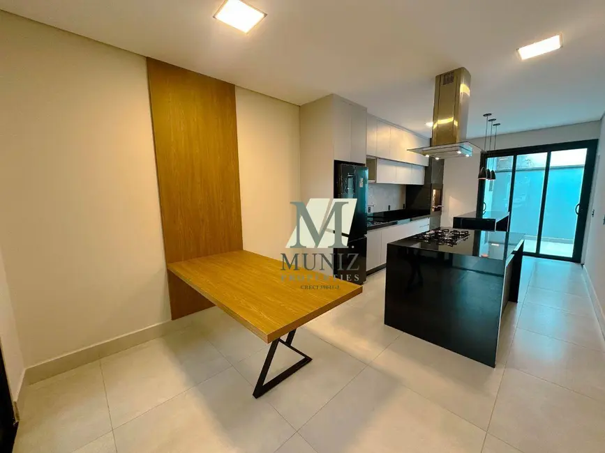 Casa de Condomínio com 3 quartos à venda, 200m2 em Vila Monte Alegre, Paulinia - SP - imagem 8 Foto 8 de Casa de Condomínio com 3 quartos à venda, 200m2 em Vila Monte Alegre, Paulinia - SP