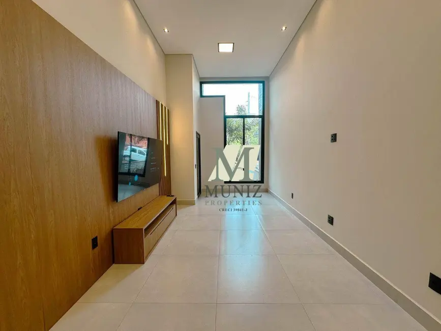 Casa de Condomínio com 3 quartos à venda, 200m2 em Vila Monte Alegre, Paulinia - SP - imagem 5 Foto 5 de Casa de Condomínio com 3 quartos à venda, 200m2 em Vila Monte Alegre, Paulinia - SP
