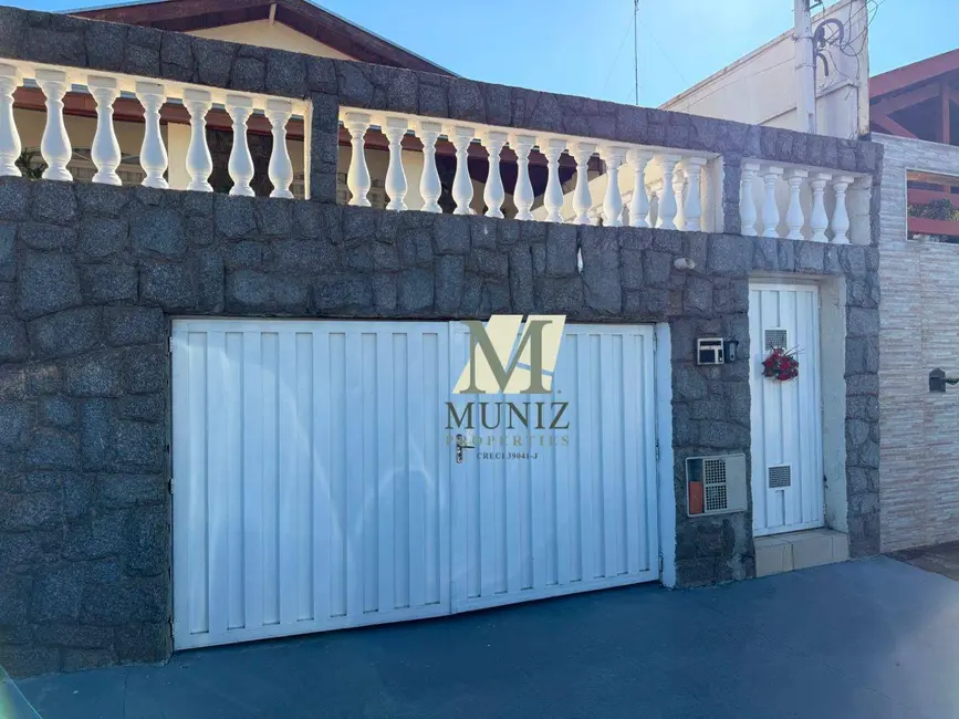 Foto 4 de Casa com 4 quartos à venda, 250m2 em Paulinia - SP