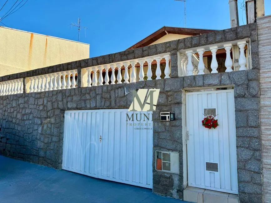 Foto 1 de Casa com 4 quartos à venda, 250m2 em Paulinia - SP