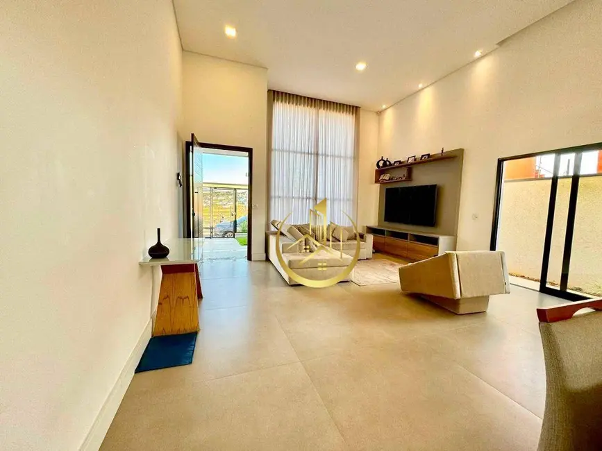 Casa com 3 quartos à venda, 325m2 em Pouso Alegre - MG - imagem 4 Foto 4 de Casa com 3 quartos à venda, 325m2 em Pouso Alegre - MG