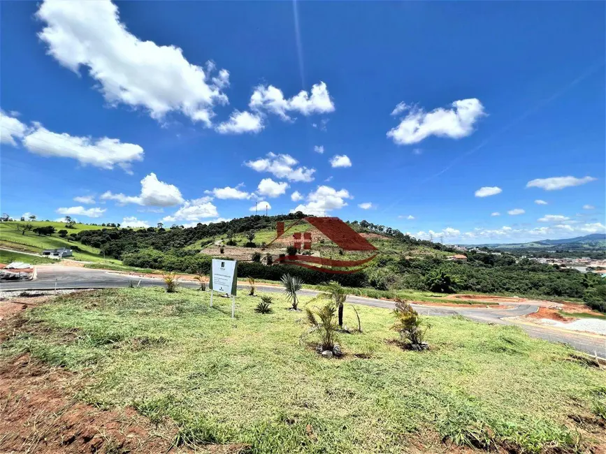 Terreno / Lote à venda, 300m2 em Pouso Alegre - MG - imagem 7 Foto 7 de Terreno / Lote à venda, 300m2 em Pouso Alegre - MG