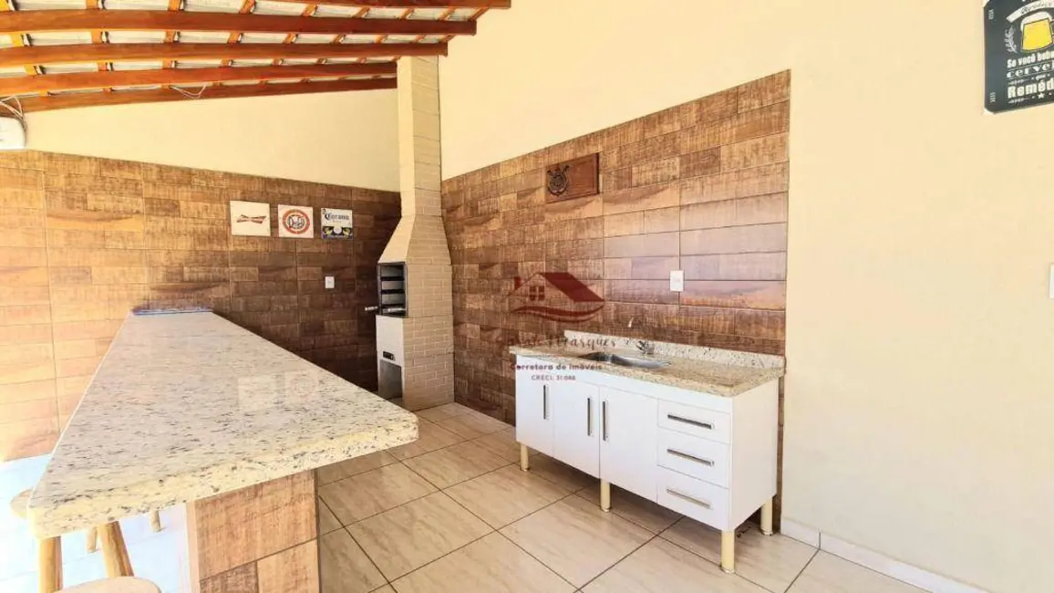 Foto 2 de Casa com 2 quartos à venda, 300m2 em Pouso Alegre - MG