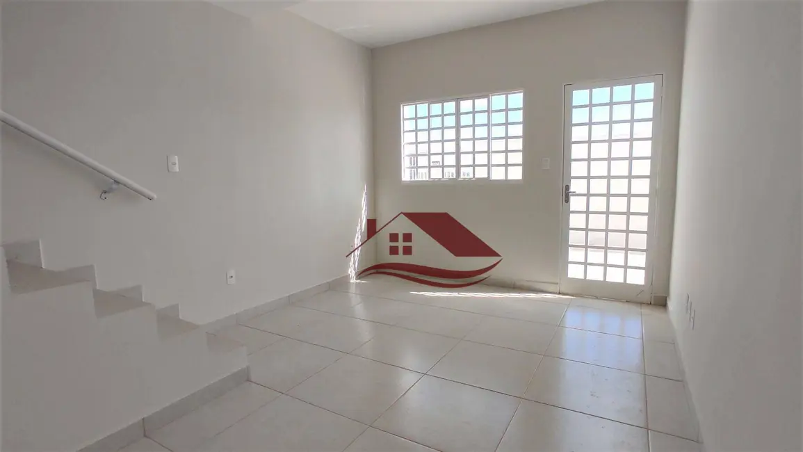 Foto 4 de Casa com 2 quartos à venda, 75m2 em Cidade Vergani, Pouso Alegre - MG