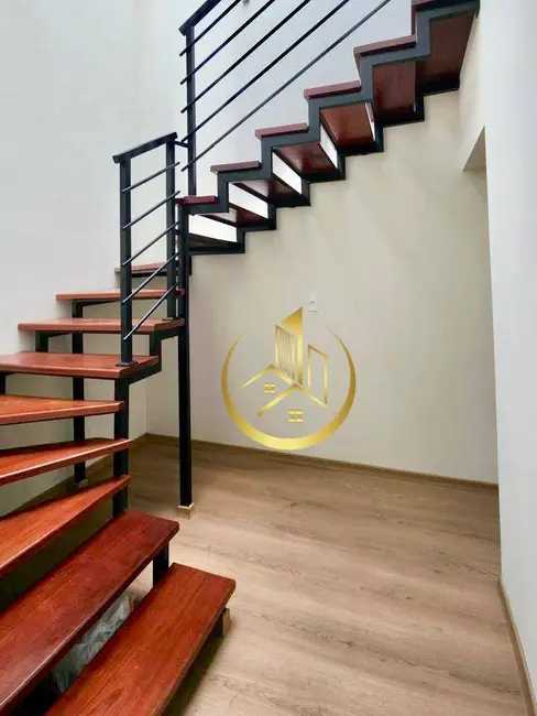 Cobertura com 3 quartos à venda, 128m2 em Pouso Alegre - MG - imagem 2 Foto 2 de Cobertura com 3 quartos à venda, 128m2 em Pouso Alegre - MG