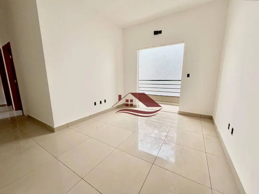 Foto 2 de Apartamento com 3 quartos à venda, 81m2 em Nhá Chica, Pouso Alegre - MG