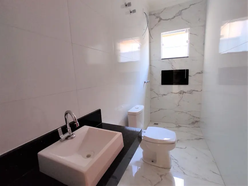 Foto 9 de Casa com 3 quartos à venda, 150m2 em Cidade Vergani, Pouso Alegre - MG