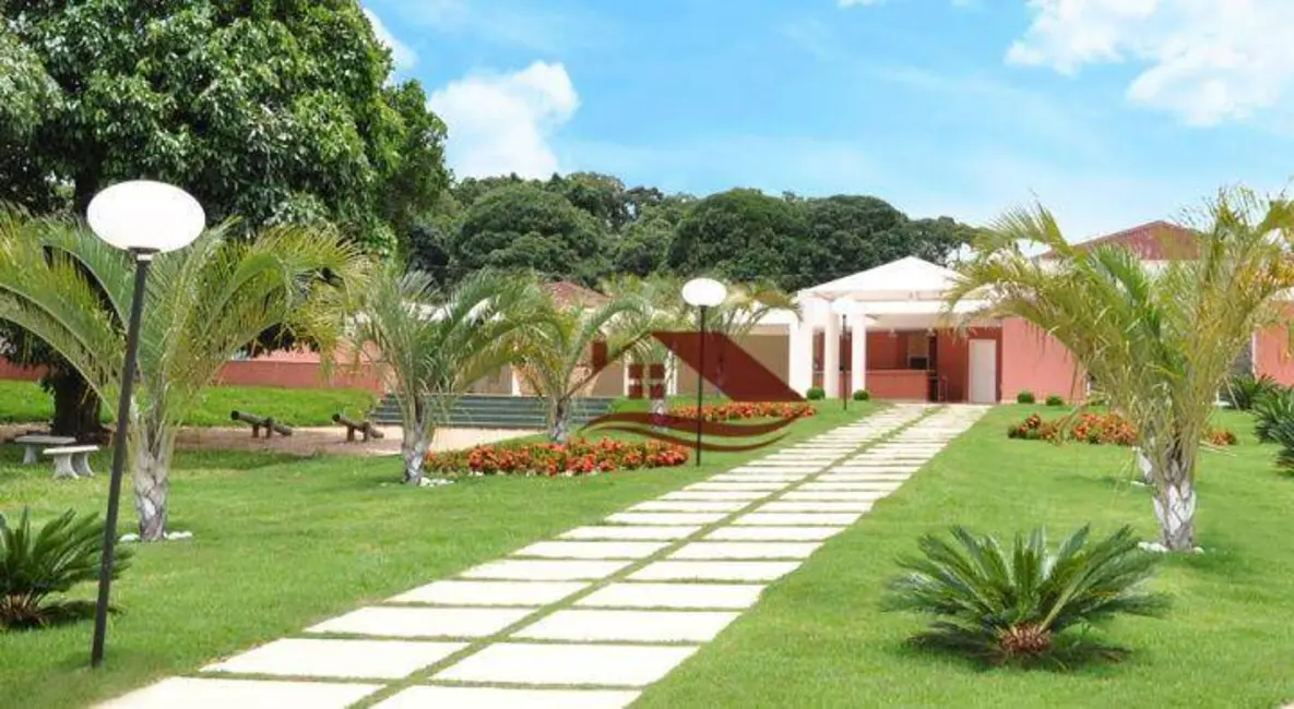 Foto 1 de Terreno / Lote à venda, 600m2 em Pouso Alegre - MG